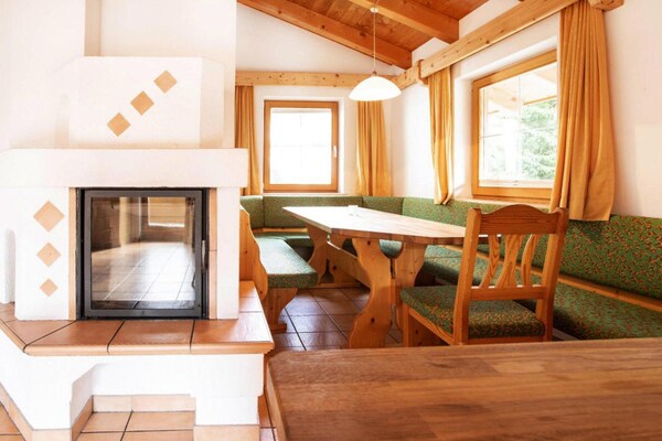 Vrijstaand chalet aan de golfbaan in Hochkrimml voor 8 personen - thumbnail 2