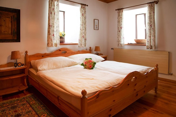 Authentiek appartement op rustige helling tussen Millstätter See en Ossiacher See - thumbnail 2