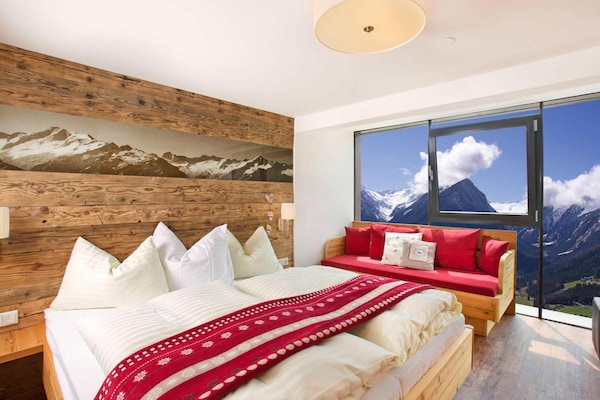 Appartement Tauernfenster: 7-persoons met balkon aan de golfbaan in Neukirchen - thumbnail 4