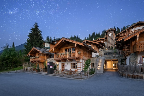 Lisa Chalets: luxe wellnesschalet voor 4 personen in Flachau, Salzburgerland - thumbnail 4