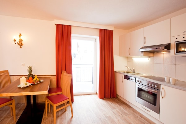 Zonnig appartement voor 4 in Mathon, Ischgl met bergzicht - thumbnail 4