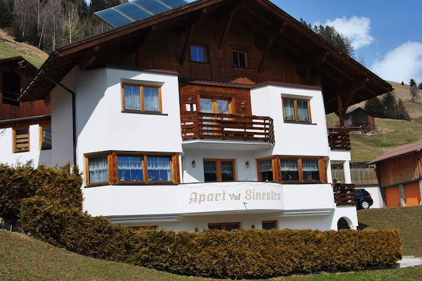 Zonnig appartement in Kappl midden in de Silvretta-regio - thumbnail 1