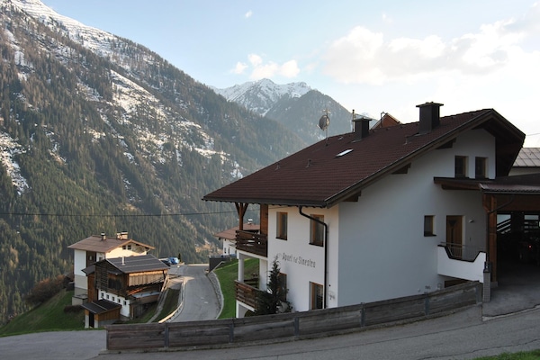 Zonnig appartement in Kappl midden in de Silvretta-regio - thumbnail 3