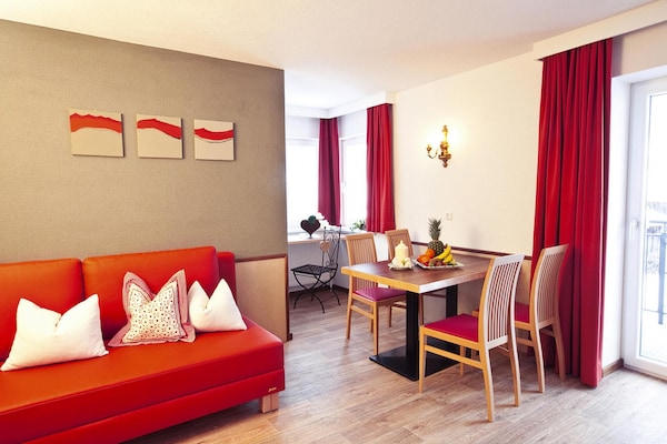 Zonnig 6-persoons appartement met bergzicht in Mathon bij Ischgl - thumbnail 5