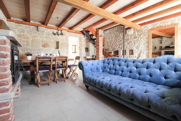 Authentiek stenen huis met privézwembad bij Makarska – Villa Mons - thumbnail 4