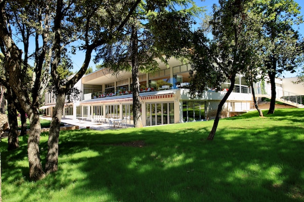 Luxe appartement aan zee in autovrij resort Crvena Luka, Biograd - thumbnail 6