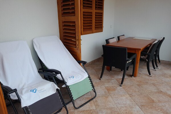 Licht appartement op 80m van zee in Biograd voor 5 personen - thumbnail 5