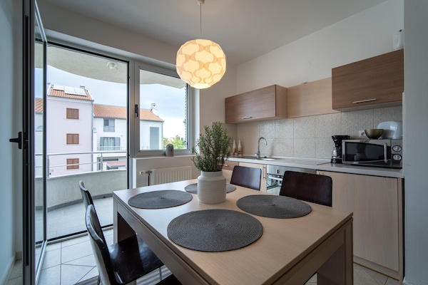 Knus appartement voor 3 op vakantiepark, 900m van zee en Rovinj - thumbnail 4