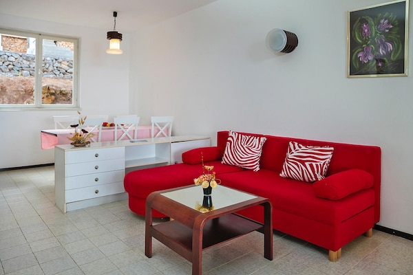 Luxe appartement aan zee met wellness in Jelsa - thumbnail 2
