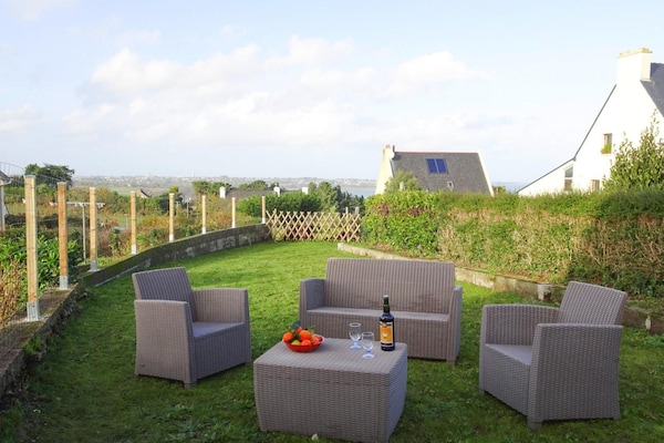 Gerenoveerd vissershuisje met tuin en zeezicht in Paimpol - thumbnail 2