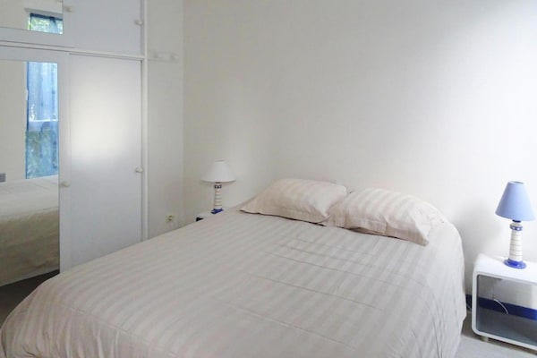 Bretonse stenen woning vlakbij strand Godelins, Étables-sur-Mer - thumbnail 4