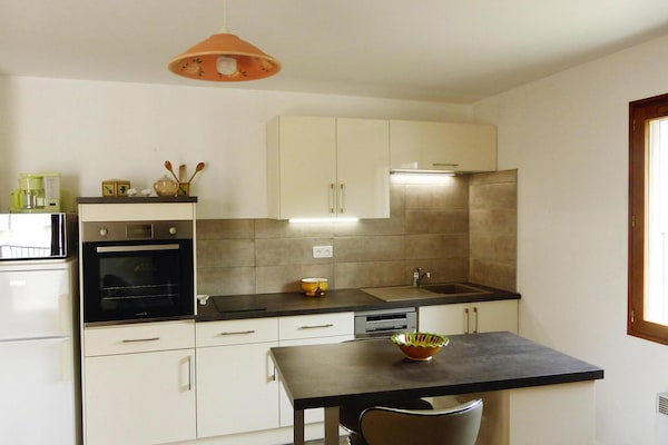 Provençaals appartement met zwembad en uitzicht op de tuin bij Malaucène - thumbnail 4