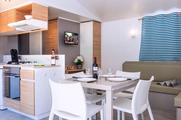 Chalet de Luxe met airco op 700m van strand in Vendres-Plage - thumbnail 6