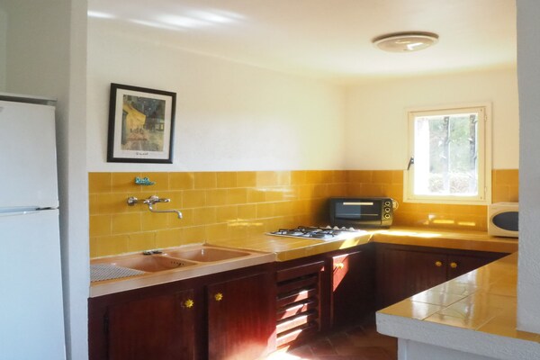 Sfeervol vakantiehuis in Roquebrune-sur-Argens met panoramisch uitzicht - thumbnail 6