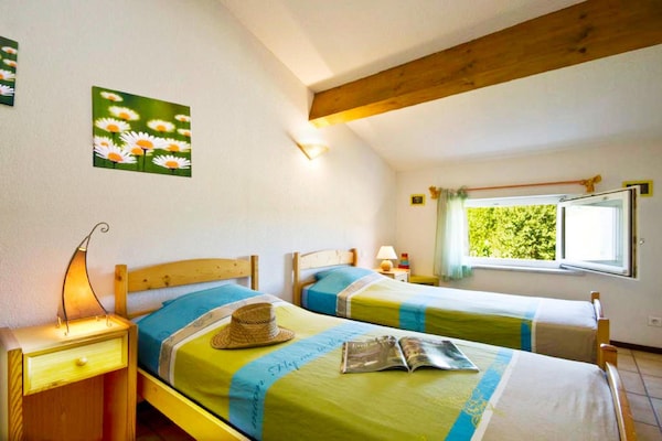 6-persoons vakantiehuis in Vidauban bij Residence Le Clos des Oliviers - thumbnail 5