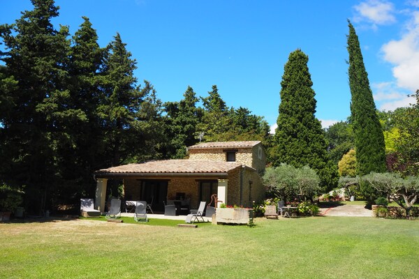 Authentiek Provençaals vakantiehuis aan de golfbaan in Bédarrides - thumbnail 1