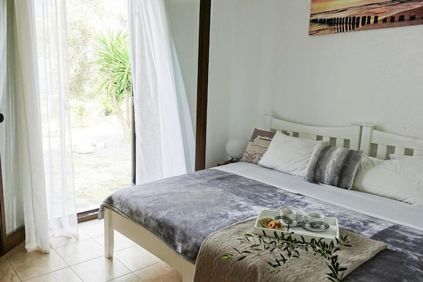 Vrijstaande villa met privézwembad en uitzicht op zee bij Rethymno - thumbnail 6