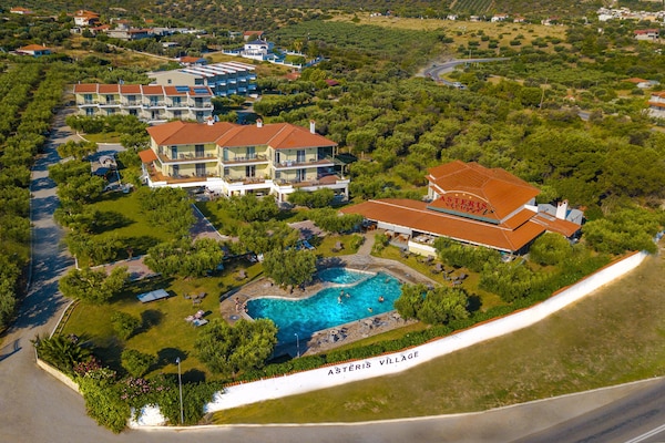 4-persoons appartement in Gerakini op 300m van het strand - thumbnail 1