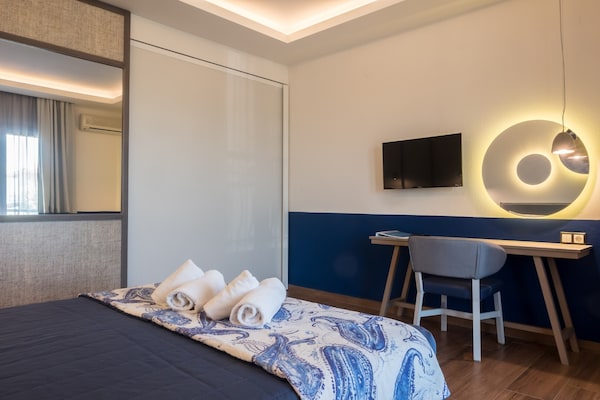 Op 300 m van het strand: Modern appartement in Gerakini - thumbnail 4