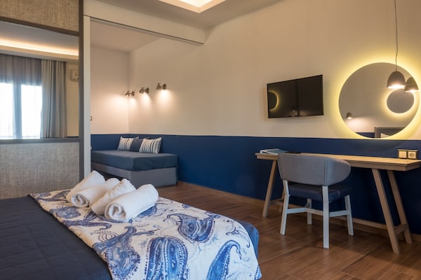 Op 300 m van het strand: Modern appartement in Gerakini - thumbnail 3