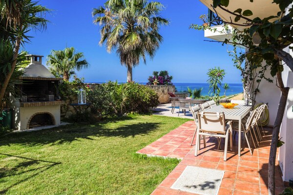 Villa Pyrgos: Ruim vakantiehuis met privézwembad op 200m van het strand - thumbnail 6