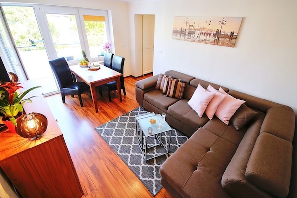 Strandappartement voor 6 met tuin, BBQ en WLAN op 80m van zee - thumbnail 3