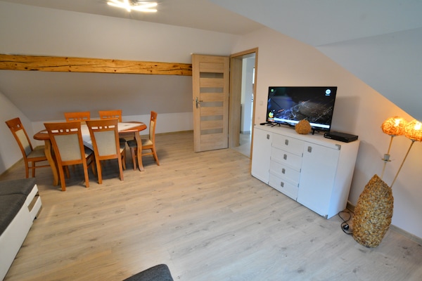 Rustiek appartement met terras nabij strand en vuurtoren van Kolobrzeg - thumbnail 5