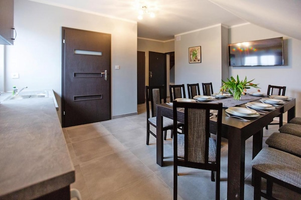 Luxe 10-persoons appartement met privé wellness nabij strand Gąski - thumbnail 3