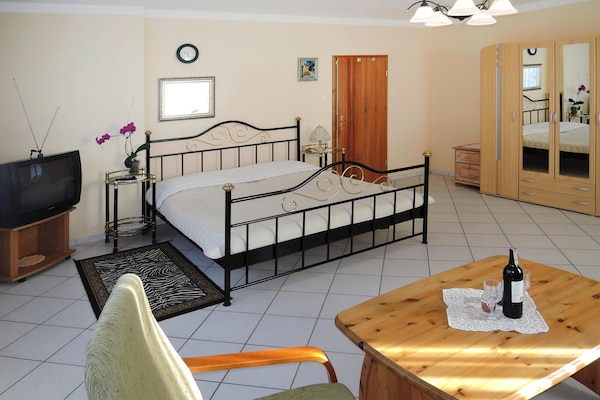 Ruim appartement op vakantiepark bij het Stettiner Haff, 300m van het meer - thumbnail 5
