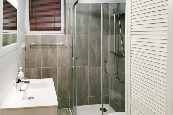 5-persoons modern appartement op 300m van zee in Lukecin - thumbnail 6