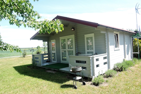 Knusse bungalow voor 4 op omheind perceel, 2 km van strand en meer - thumbnail 2