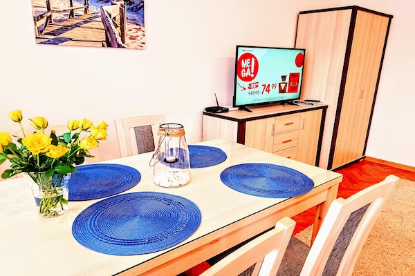 Op 900 m van zee: sfeervol appartement in centrum Swinoujscie - thumbnail 4