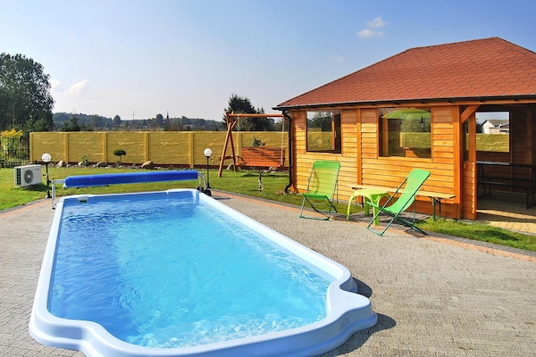 Ruim vakantiehuis met privézwembad & sauna voor 16 personen in Sieciemin - thumbnail 2