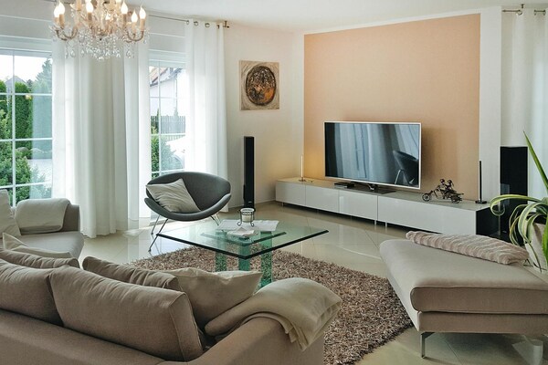 Luxe 8-persoons vakantiehuis op 500m van strand in Grzybowo - thumbnail 2