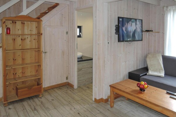 Modern vakantiehuis op 150 meter van strand en meer in Nowe Warpno - thumbnail 5
