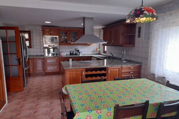 8-persoons villa met privézwembad in Calonge - thumbnail 3