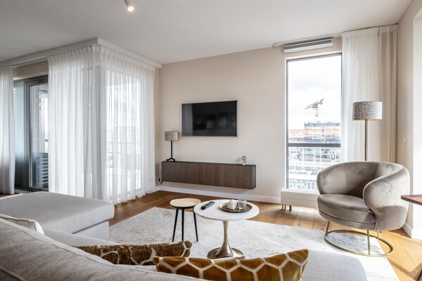 Luxe havenappartement met zeezicht in Scheveningen | 4 pers. - thumbnail 1