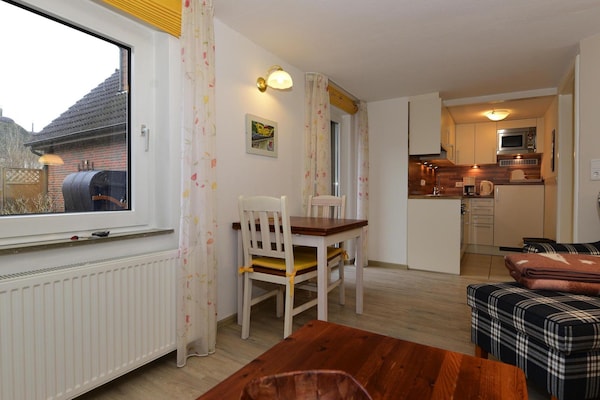 Op 1,3 km van zee: Comfortabel appartement in Wyk-Boldixum · 3 pers. - thumbnail 5