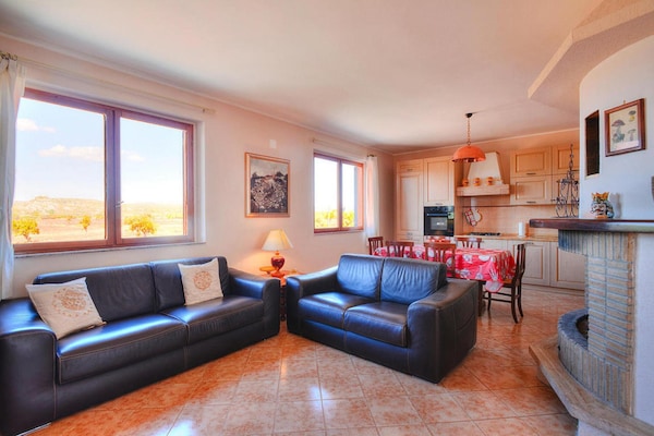 Villa Smeraldo op Sicilië: privezwembad, 7 personen, vlakbij Syracuse - thumbnail 2