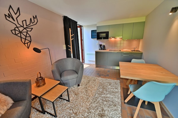 Romantisch 2-persoons appartement aan het meer van Vielsalm - thumbnail 1