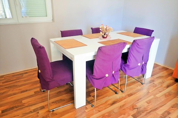 Op 400 m van zee: Modern appartement in Starigrad Paklenica - thumbnail 3