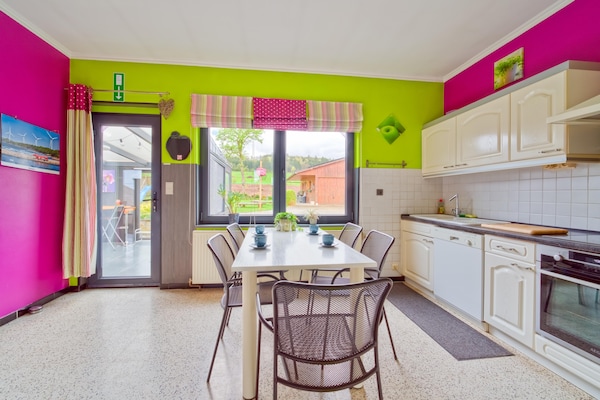 Ruim vakantiehuis voor 8 personen in het groene Lierneux - thumbnail 4