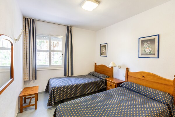 Licht appartement op 400m van strand met zwembad, tuin en airco - thumbnail 5
