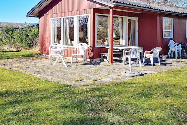 Vrijstaand vakantiehuis bij Begtrup Vig – 300m van zee, hond welkom - thumbnail 1
