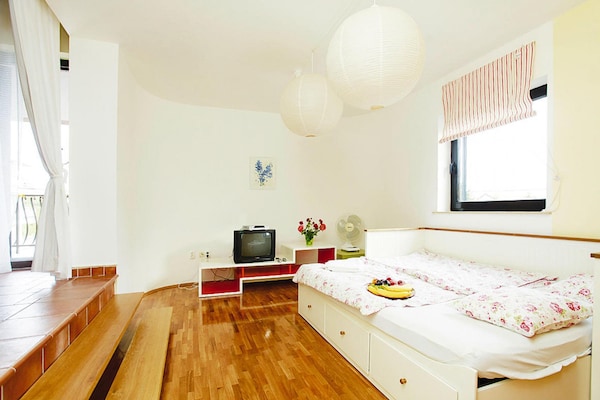 Aan zee: Modern appartement in rustig Jadranovo - thumbnail 3