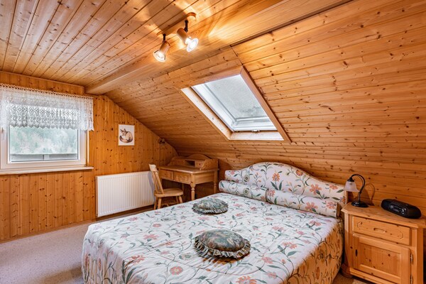 Ferienhaus Oase: Luxe houten vakantiehuis met panoramisch uitzicht over het Thüringer Woud - thumbnail 3