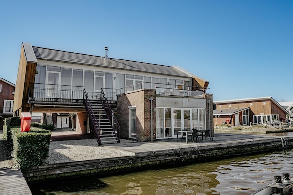 Waterpark de Meerparel 12: Knus appartement aan het Uitgeestermeer - thumbnail 1