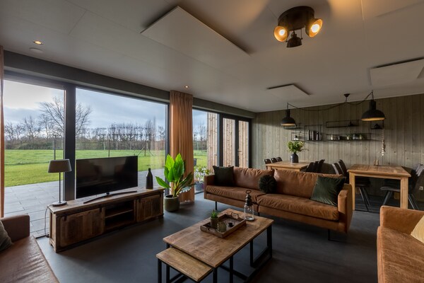 Vroondijk 2-Zeebloesempje: Luxe vakantiehuis bij strand en duinen in Vrouwenpolder - thumbnail 2