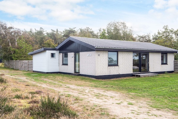 Aan zee: Sfeervol vakantiehuis in Læsø nabij Kongestrand - thumbnail 2