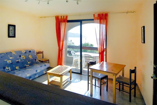 Zonovergoten appartement met zeezicht in Tiuccia, op 350m van het strand - thumbnail 2